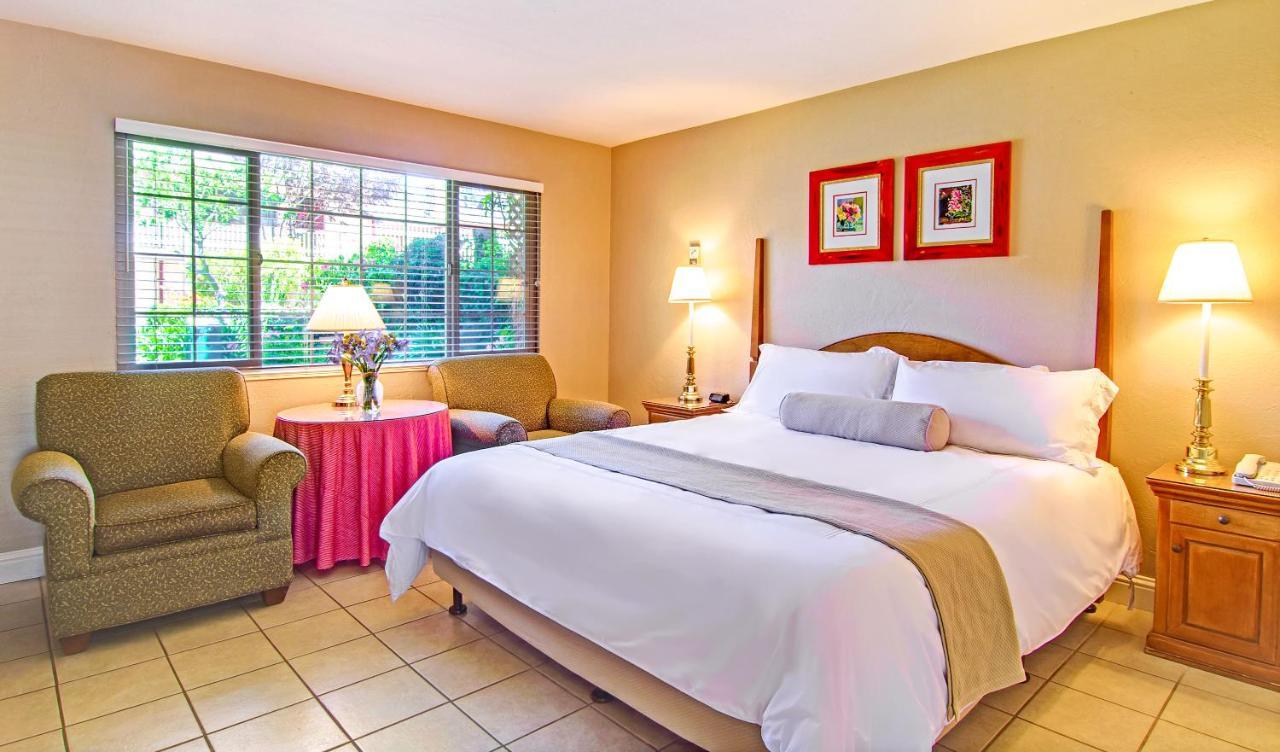 Svendsgaard'S Inn Carmel-by-the-Sea Exterior photo