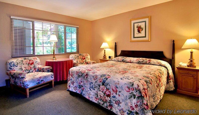 Svendsgaard'S Inn Carmel-by-the-Sea Room photo